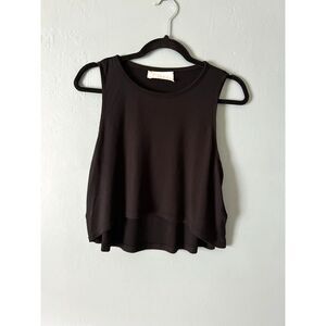 Cale women's black short active wear tank top size small